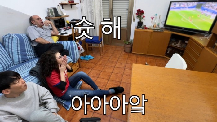 Screenshot_20240201-050910_YouTube.jpg 조규성 극혐하는 이탈리안 아재 2탄